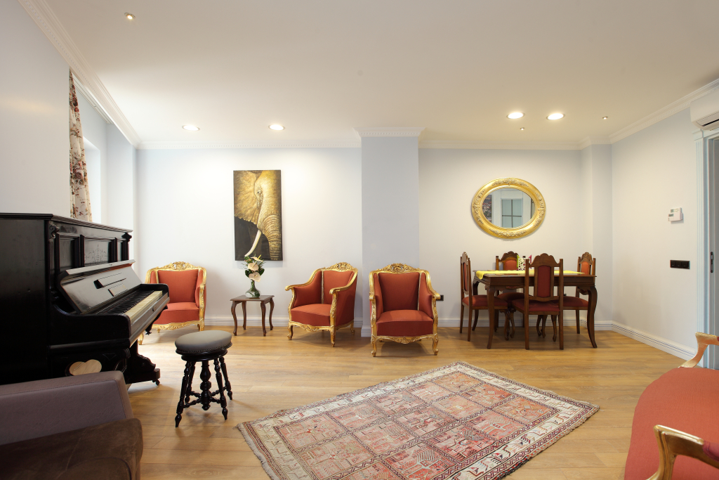 Отель Lir Residence Suites