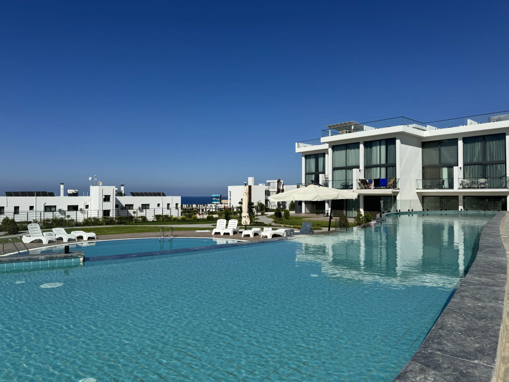 Апартаменты Siesta Beach Front просторные у моря