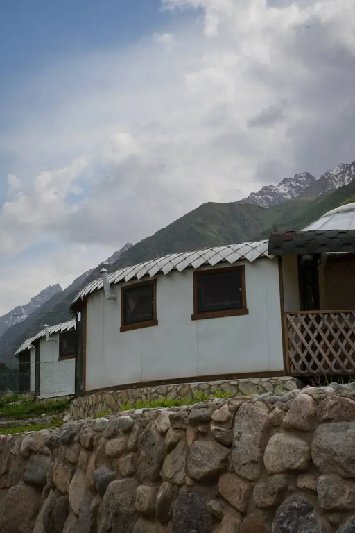 Бунгало Rahmat Yurts
