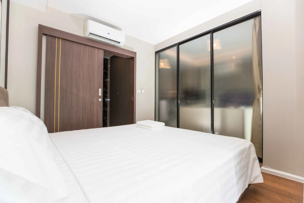 Luxury sea view apartment at Mida Grande Surin