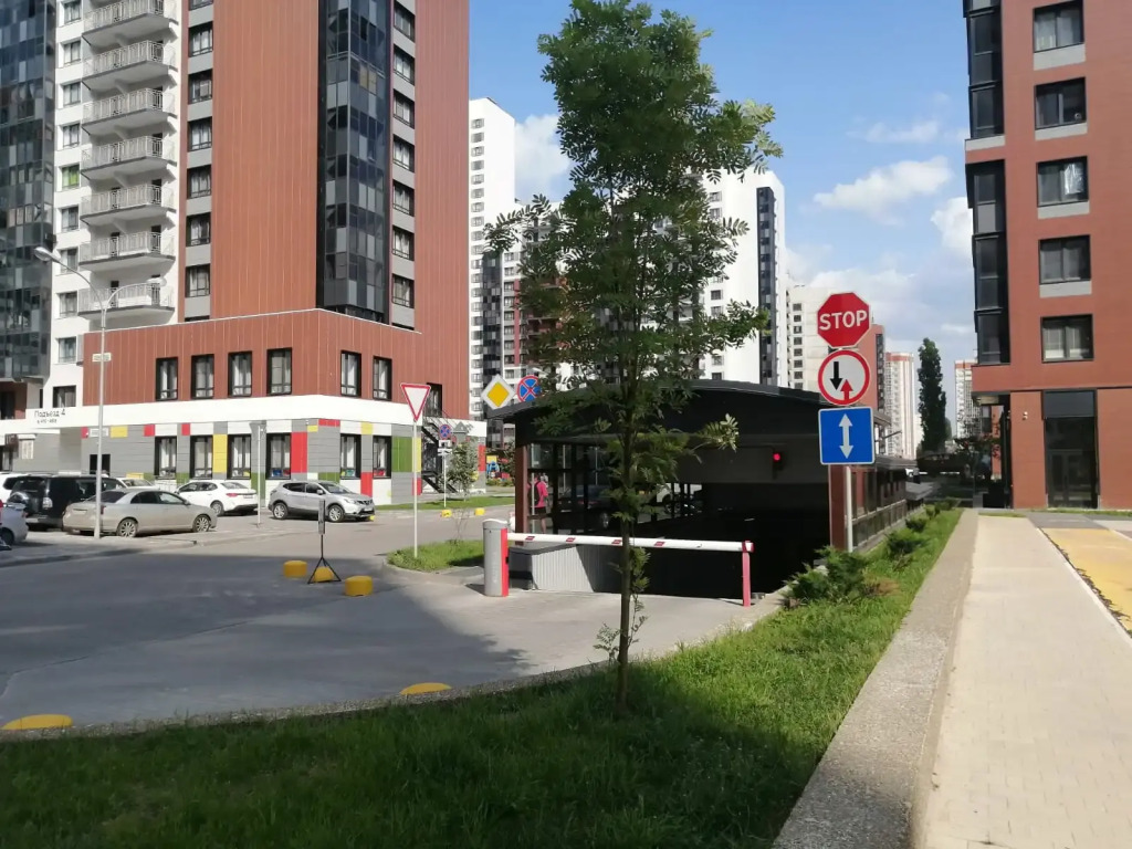 Квартира Просторная 2-комнатная в центре