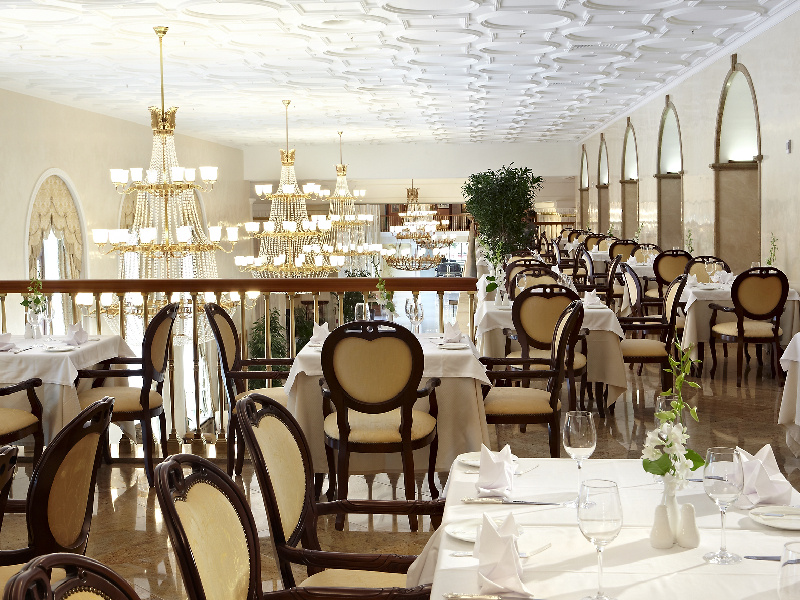 5 ★ Гостиница Radisson Collection Москва