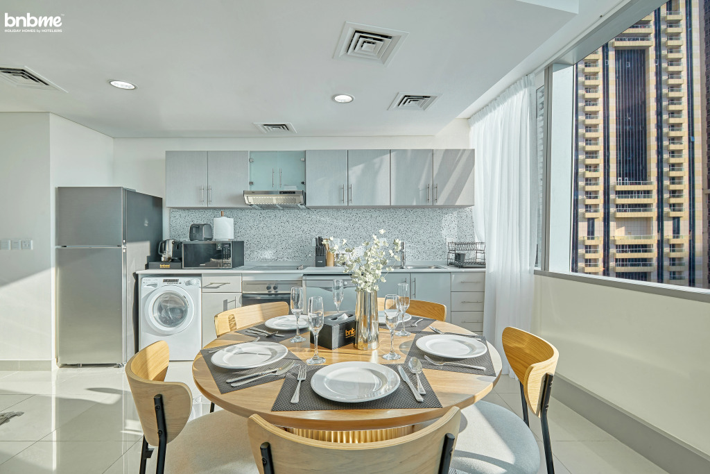 Апартаменты Bnbmehomes 54th Floor Sea View Heart of Marina - 5407