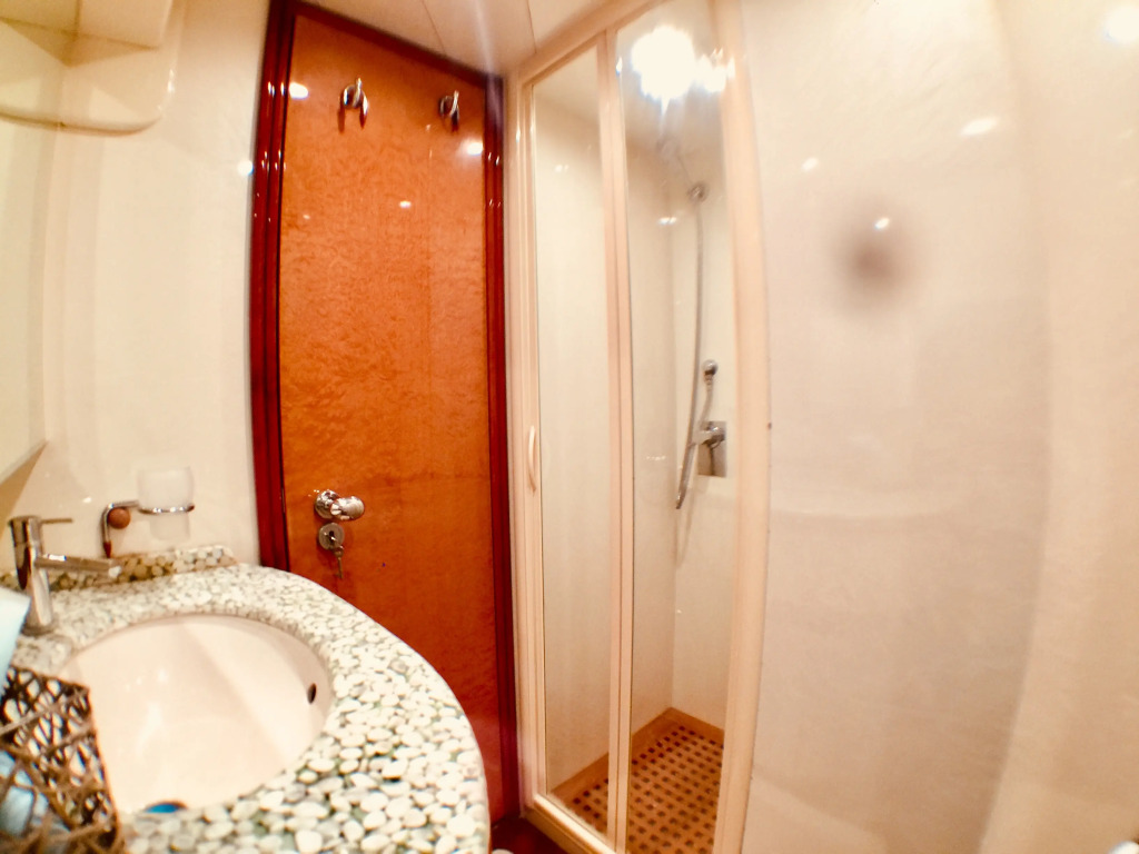 Sanremo Luxury Boat & Breakfast Mini-Hotel