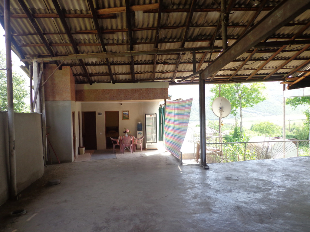 Anush`s B&B
