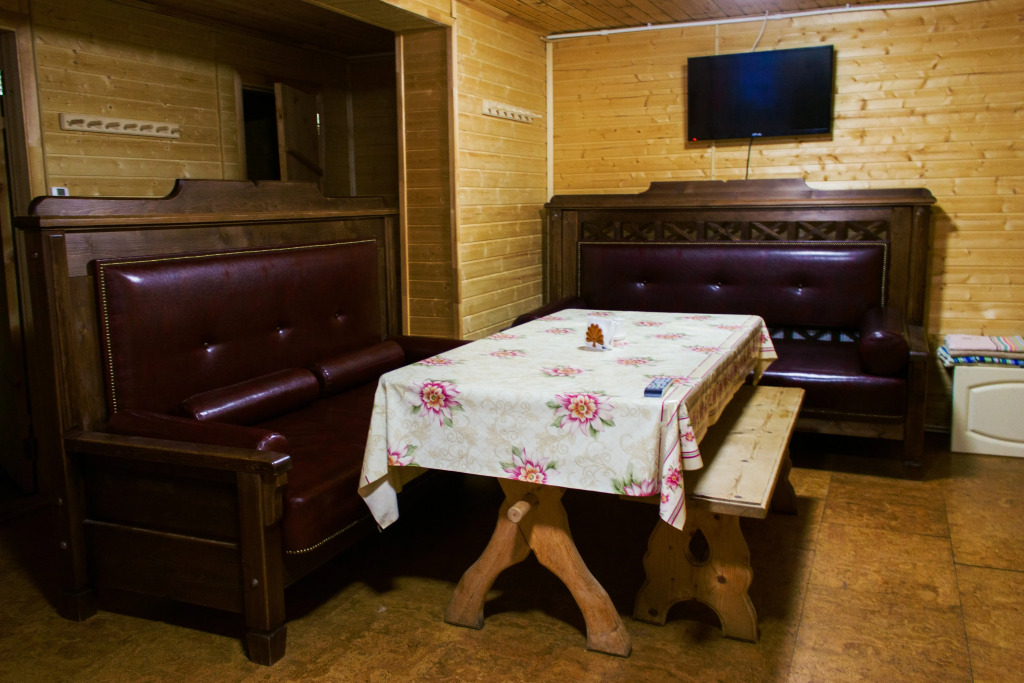 Priozer'E Hotel