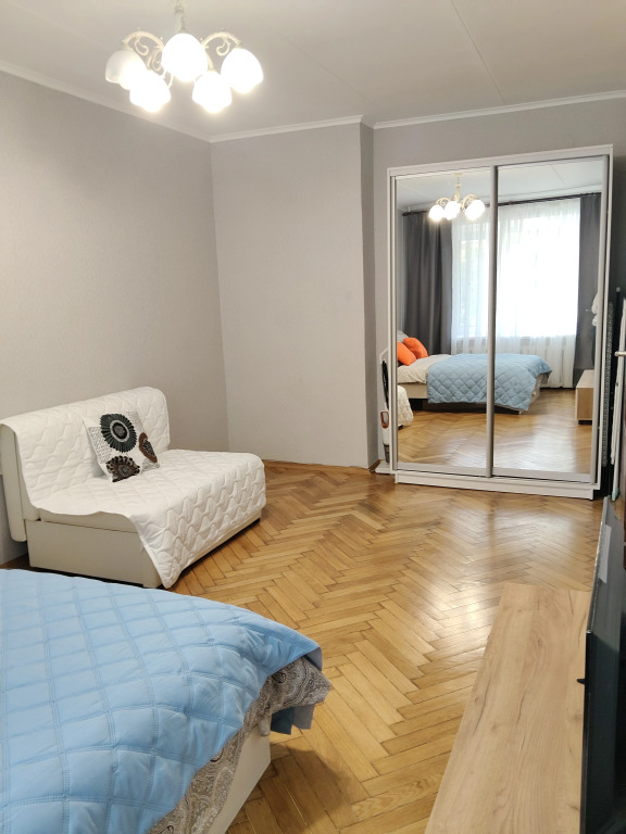 V Tsentre Flat