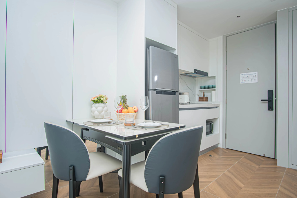 Апартаменты Coastal 1 Bd Moments from the Sea