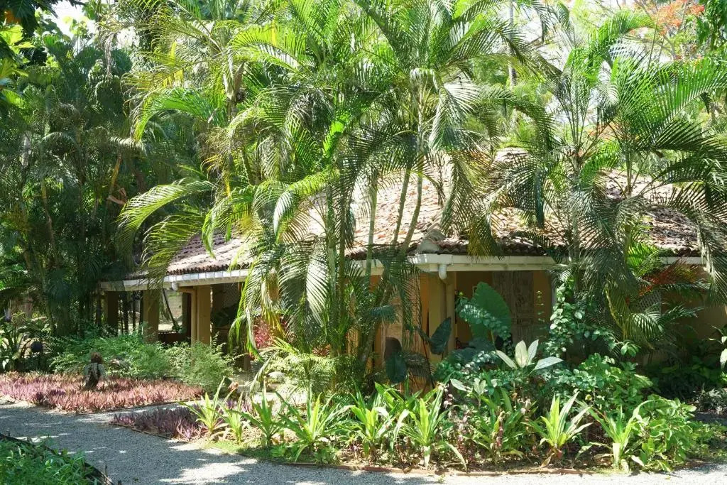 Five villa