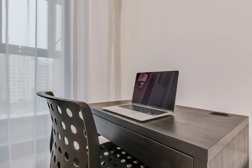 Апартаменты Стандартные с Красивым Видом и Балконом Business Apartments