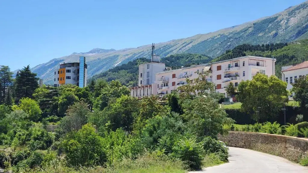 Alvero Hotel