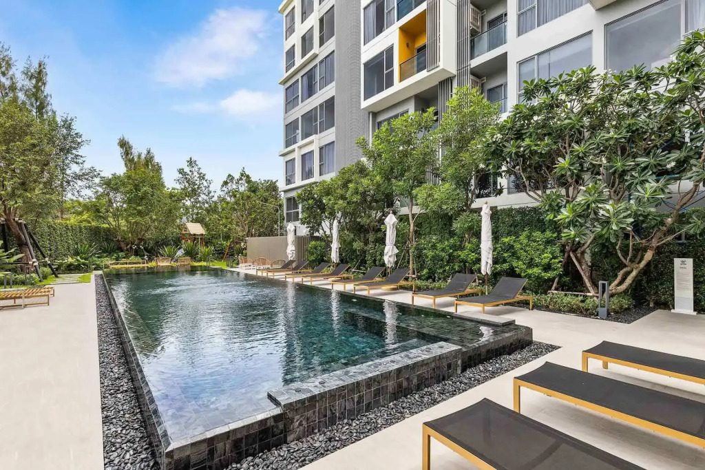 Апартаменты Lakeside Residences 2 bedrooms 1709