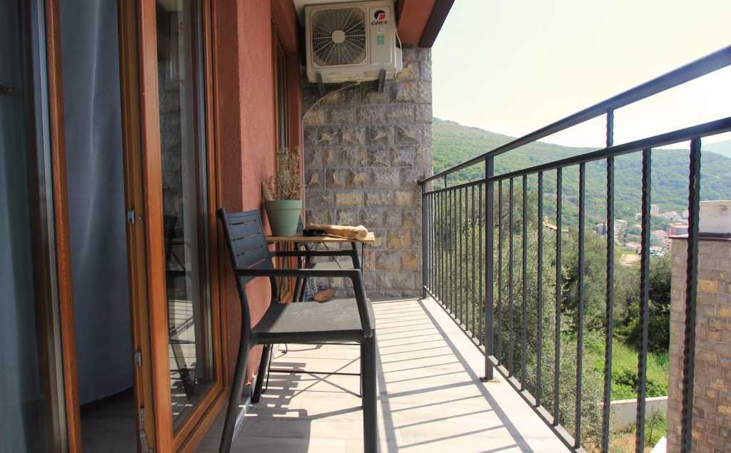 Апартаменты Romantic sea view apartment in Petrovac