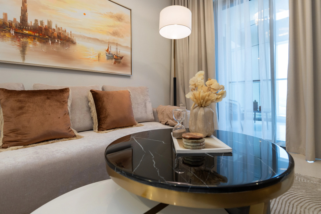 Апартаменты Keyrock Living: Exclusive Luxury at Aykon Tower