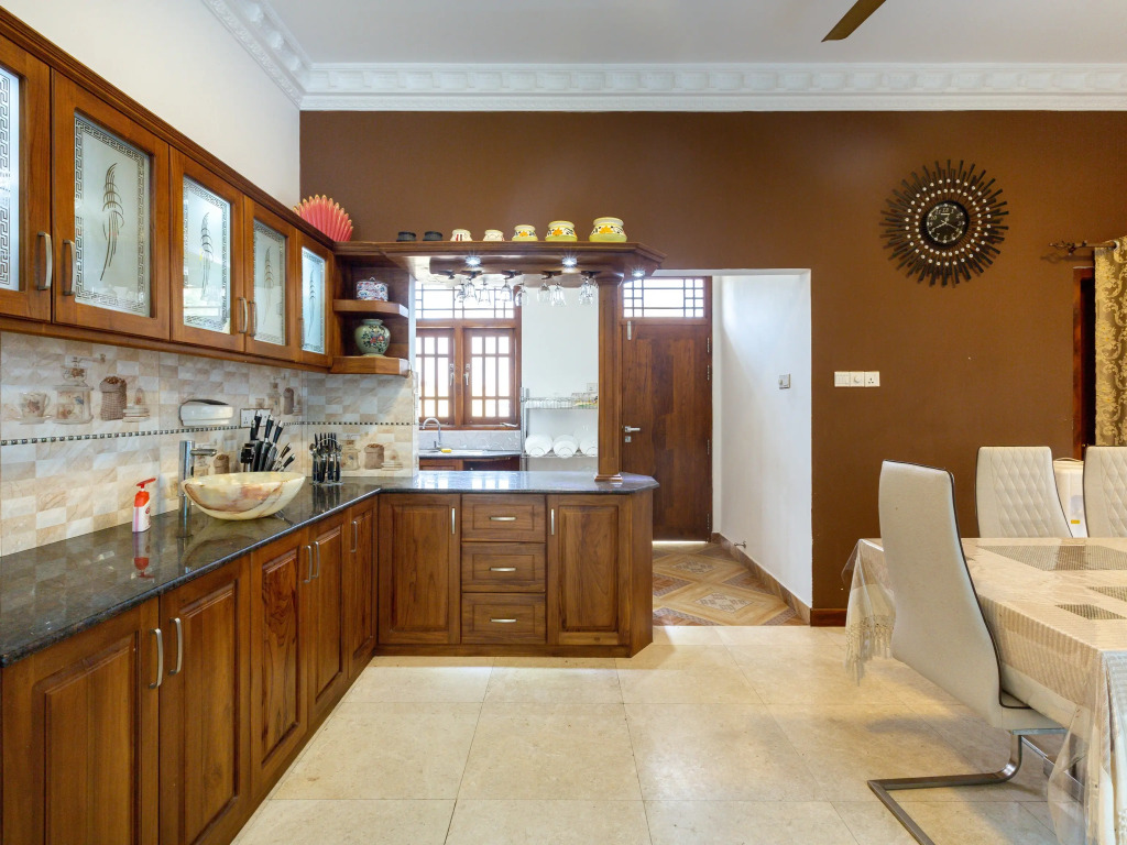 Отель Yoho Villa Safari Colombo