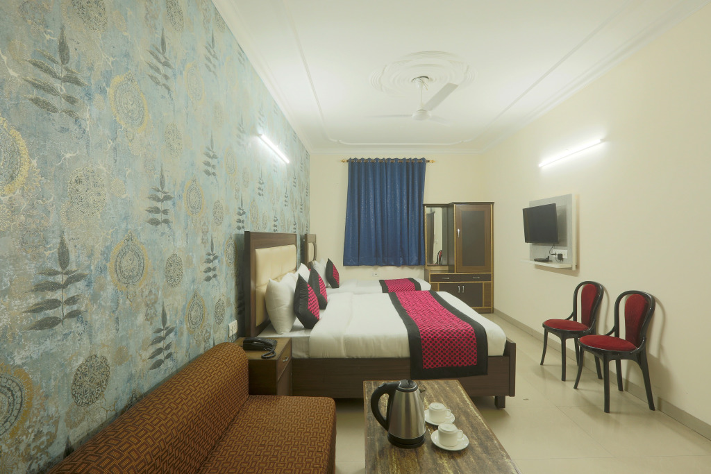 Отель Airport Mayank Residency
