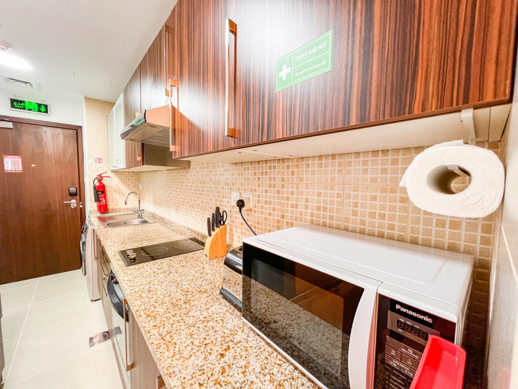 Апартаменты Cosmos Living Luxurious Studio Near Metro