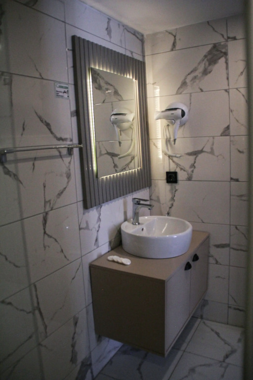 Отель Bohem