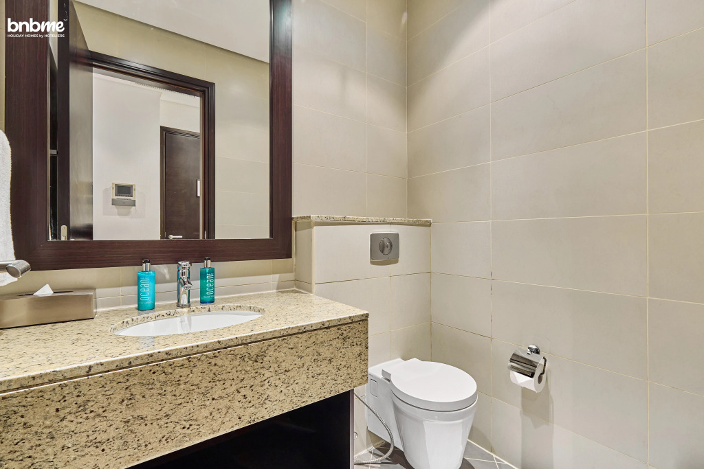 Апартаменты Bnbmehomes 1BR Mesmerizing Views -G15 S