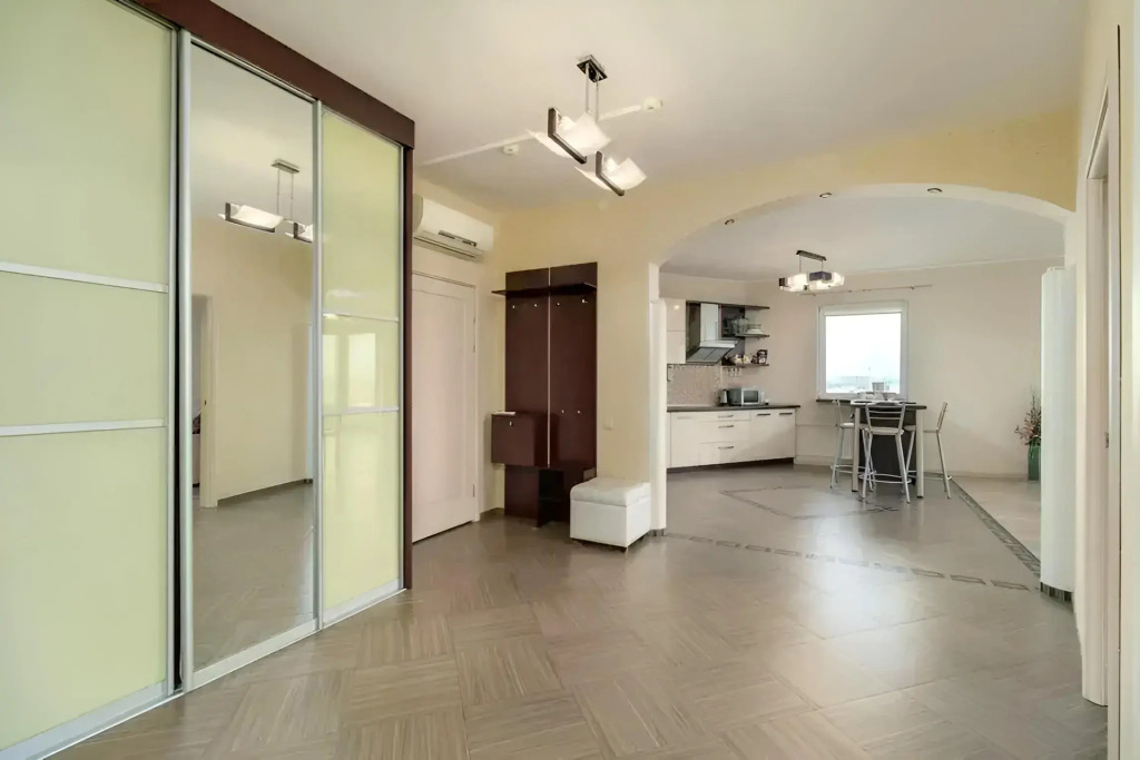 Sutki Rent с видом на Неву