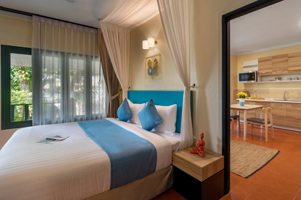 Sea&Sky Beach Resort Beachfront Bungalows & Pool Villas