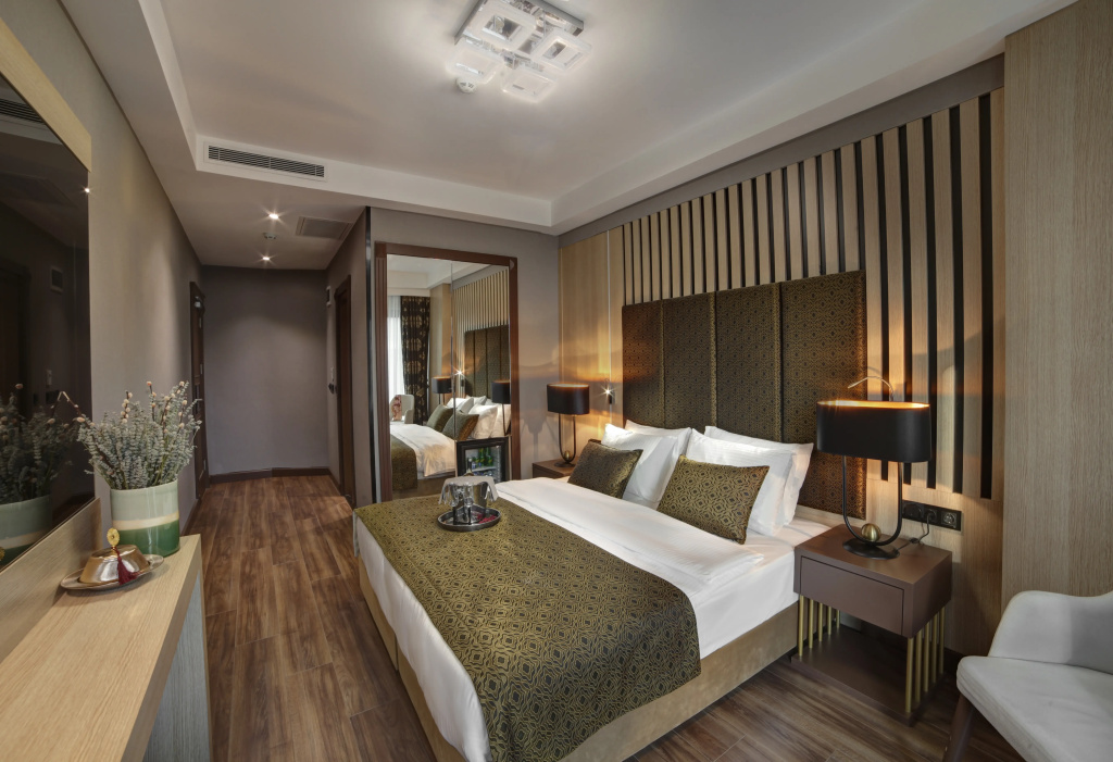 Отель Pell Palace Hotel & Spa