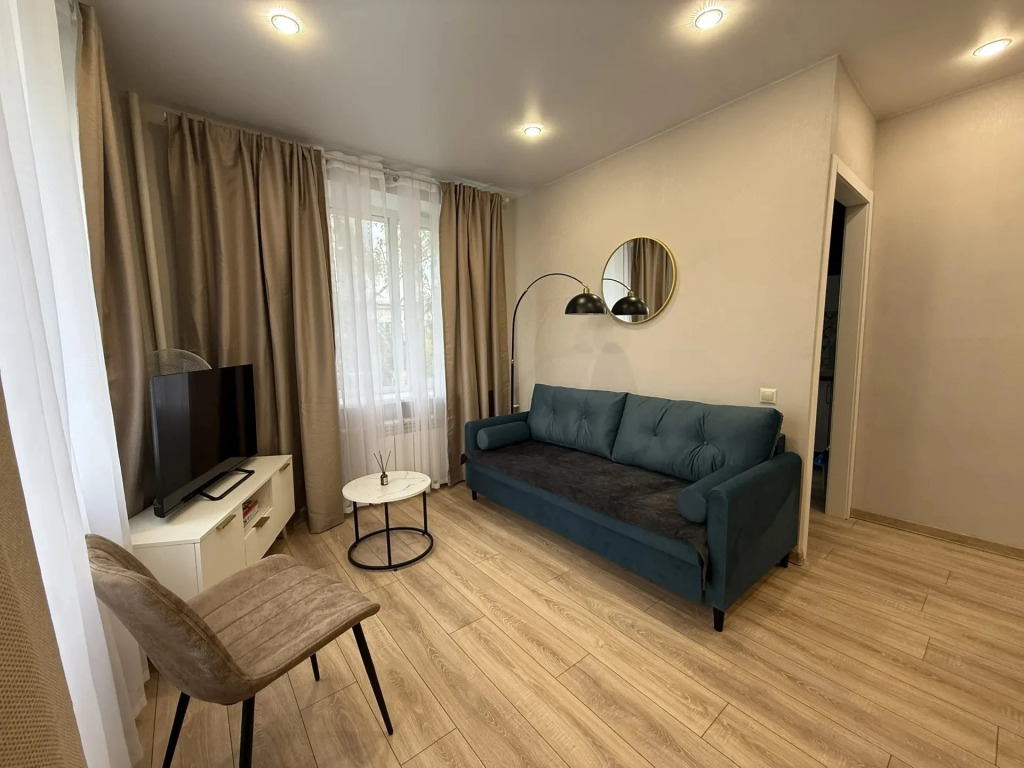 Na Generala Glagoleva Flat