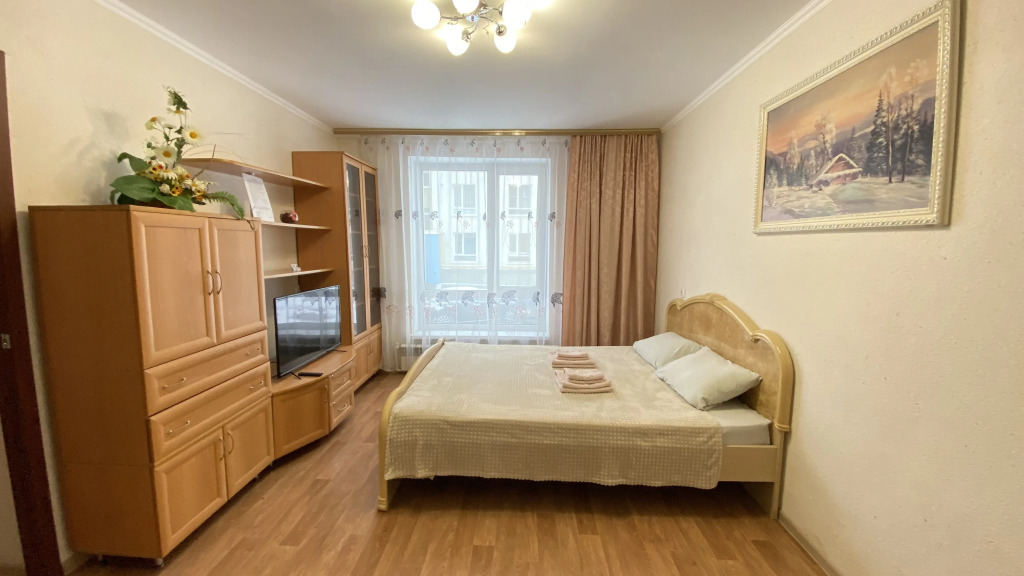 Квартира на Петра Тарасова 15