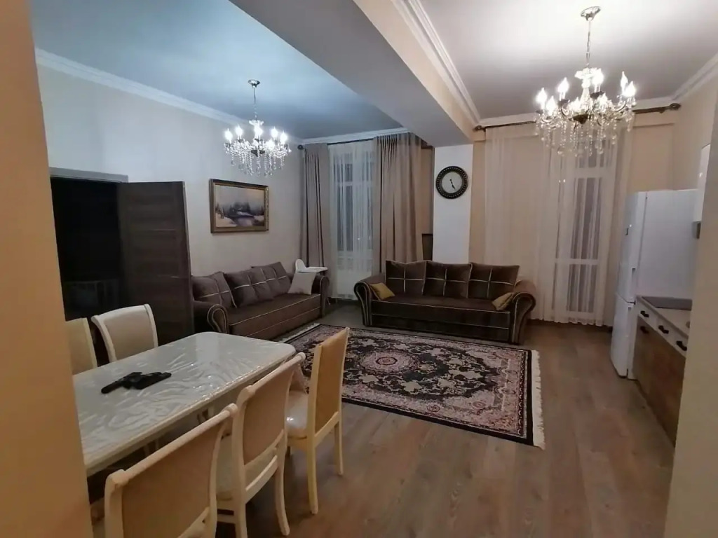 Апартаменты Вершина 204
