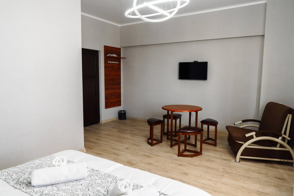 Хостел Hotel Family