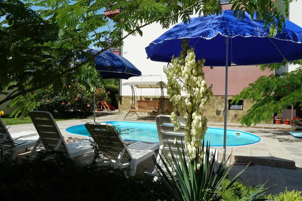 Kot Guest House