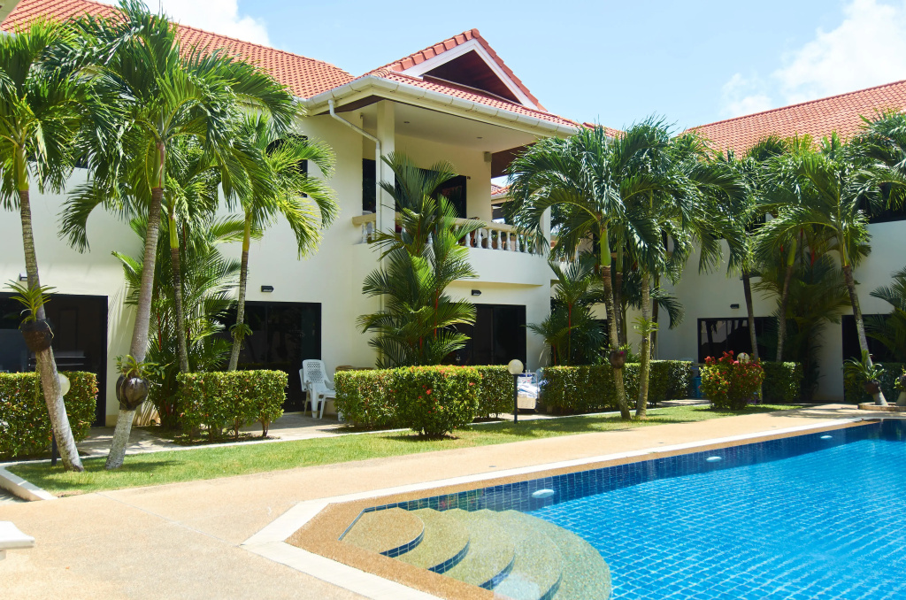 Phuket Riviera Villas Hotel