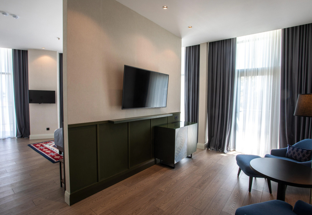 Отель Holiday Inn Telavi, an IHG Hotel