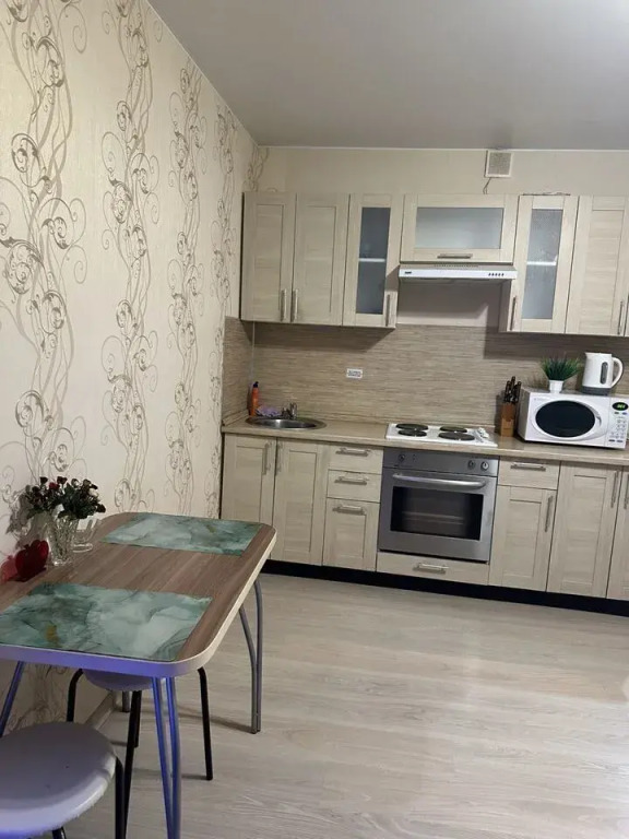 Квартира студия в 15-ти минутах от аэропорта