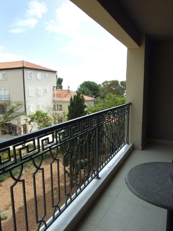 Beachfront Apartments Oaza 2