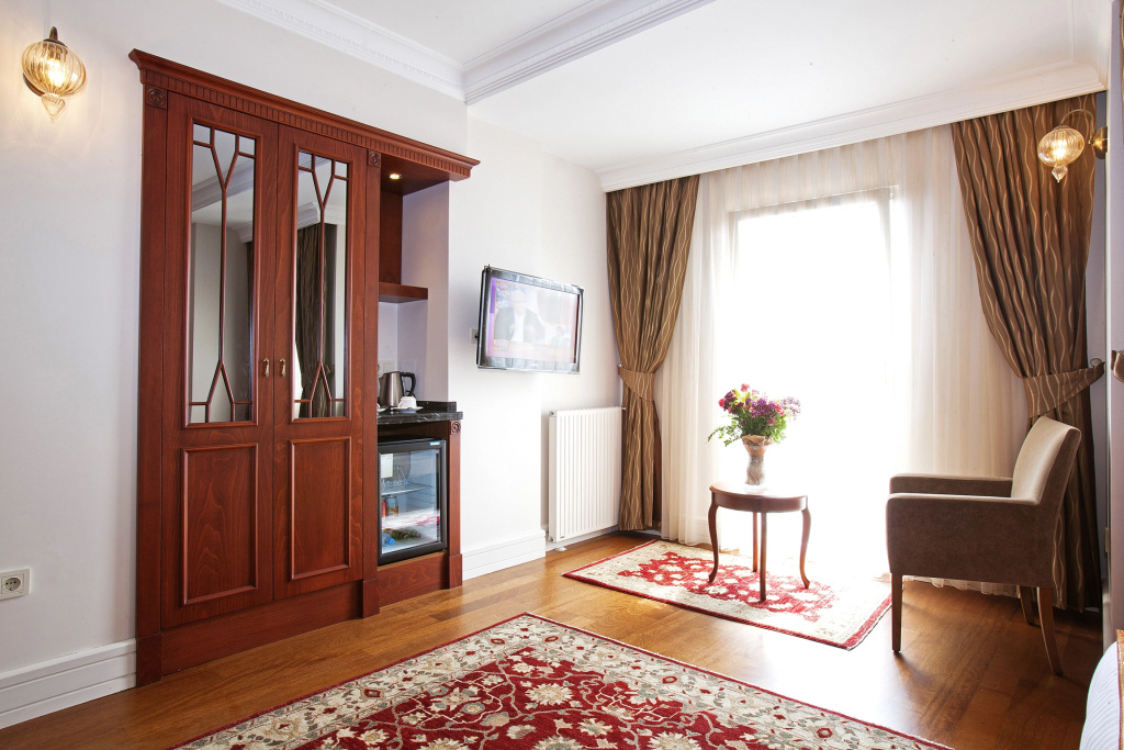 Отель Aren Suites