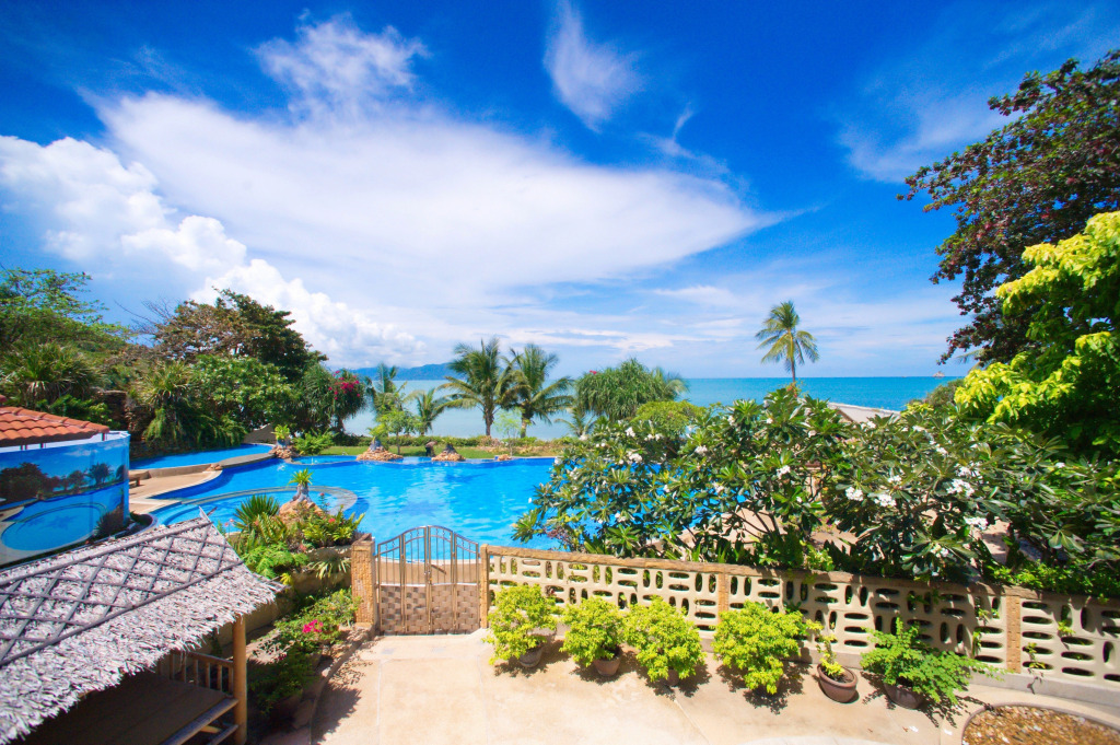 Beachfront Art Villa Samui