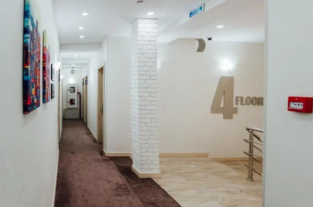 Express City Hotel