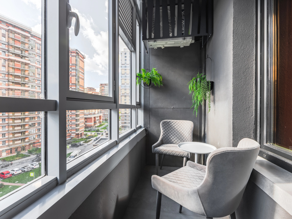 Lunnaya Studiya Flat