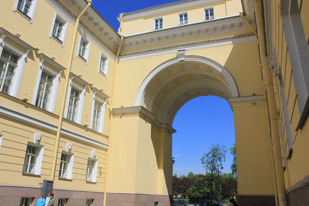 Меблированные комнаты Делюкс на Галерной