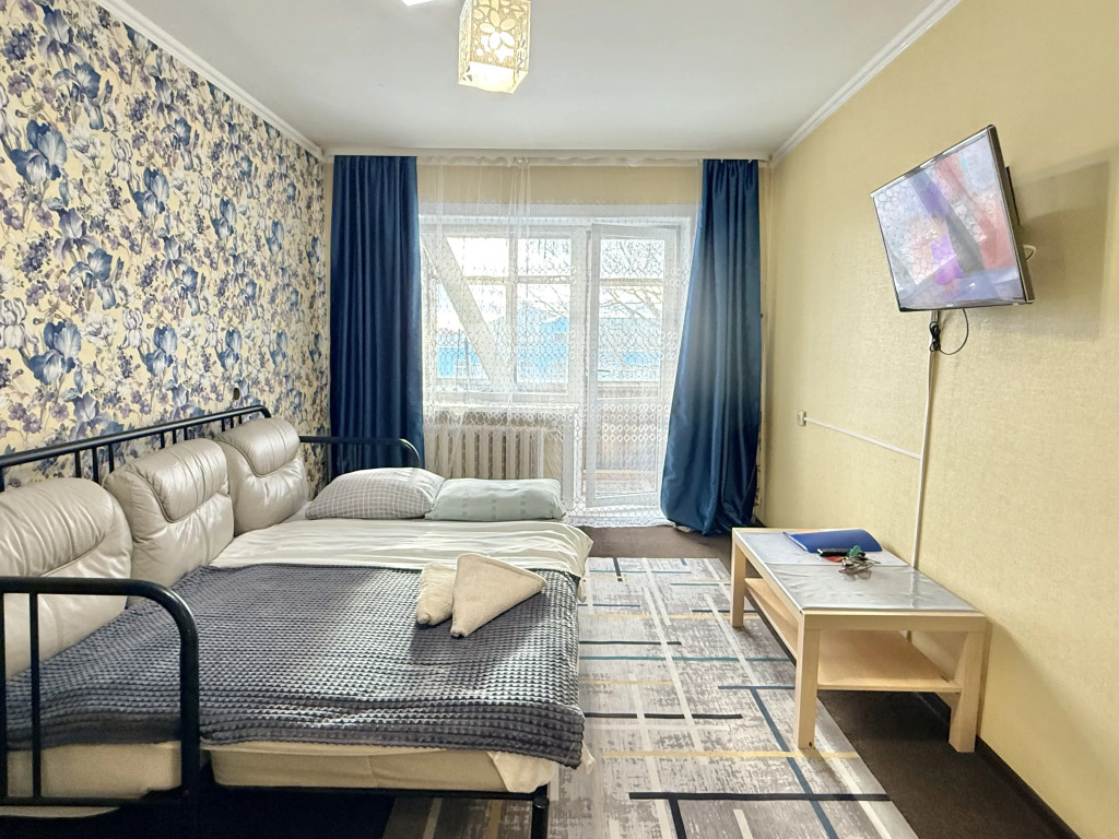 Квартира Рента 65 на Амурской 169