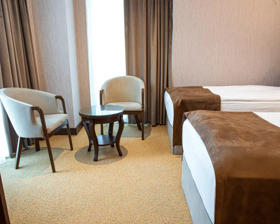 Diamond Hotel