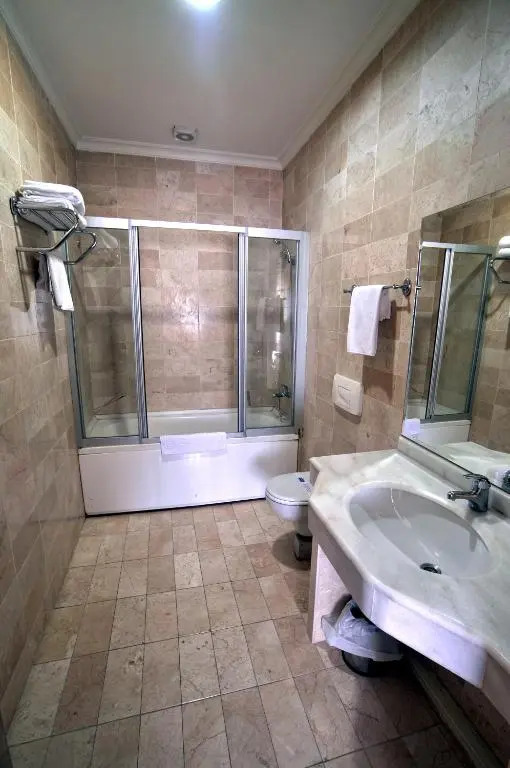 Nil Hotel