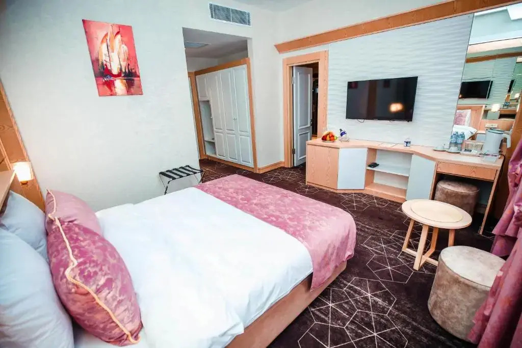 Regal Inn Hotel