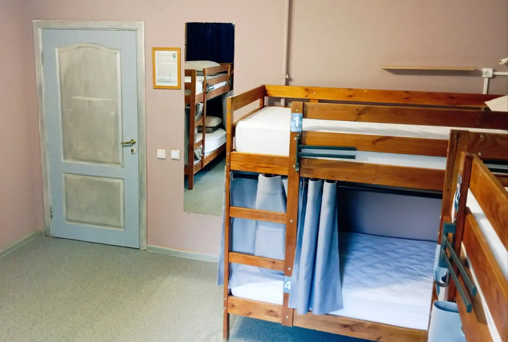 E Hostel