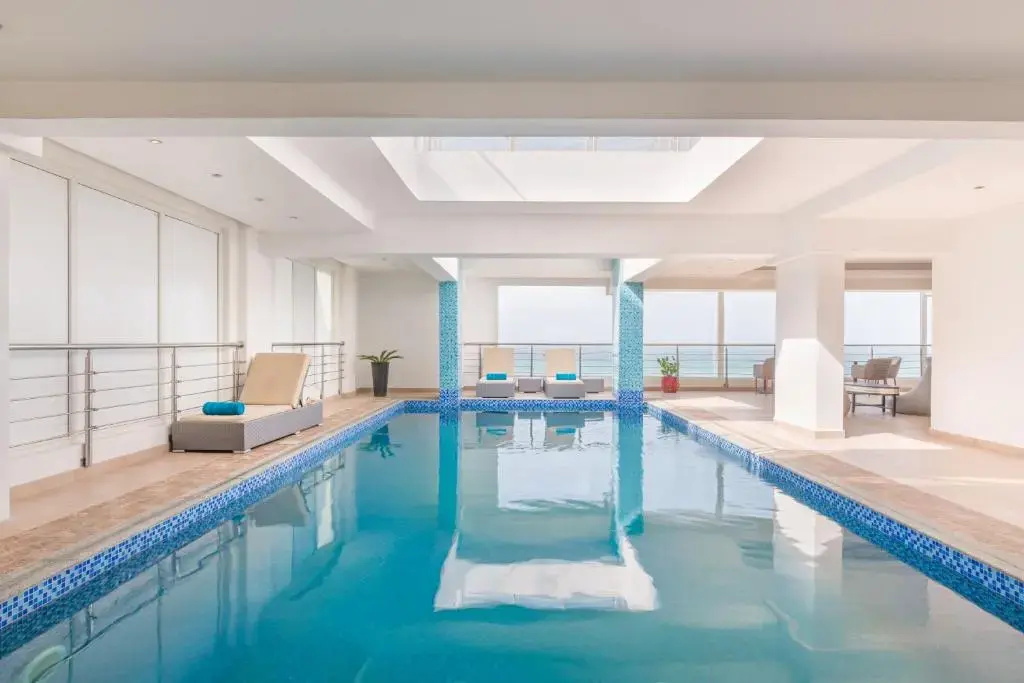Отель Al Hail Waves Hotel Managed By Centara