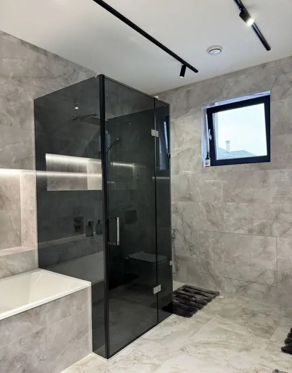 Частный дом в Подмосковье с бассейном и Spa зоной