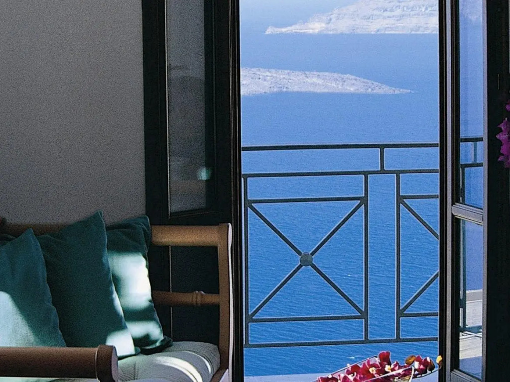 Theoxenia Caldera Hotel