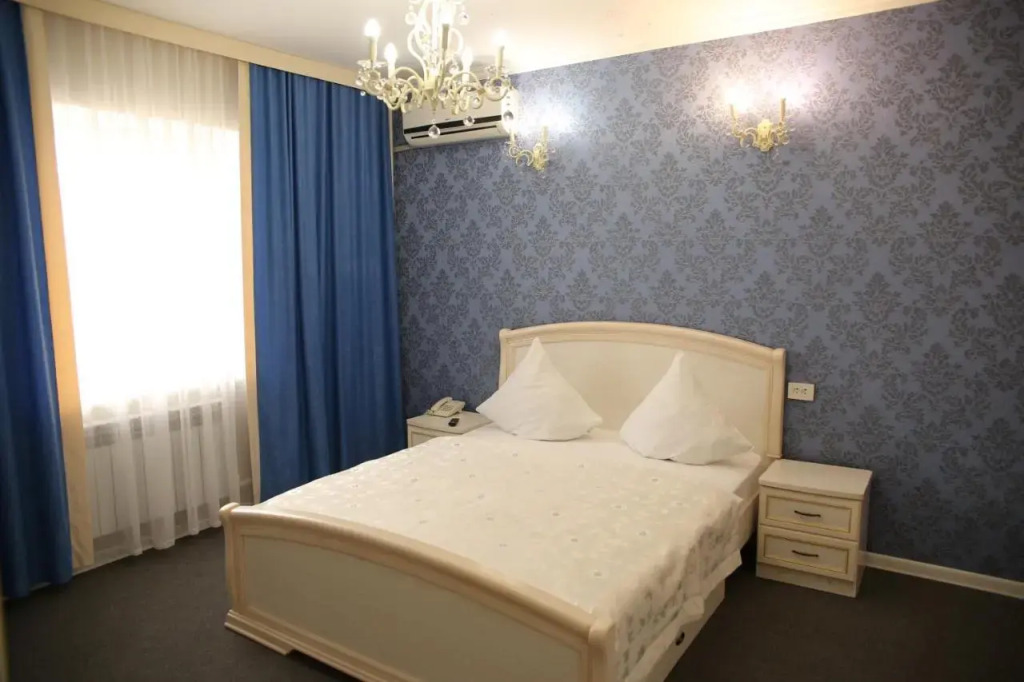 Sweet Home Hotel
