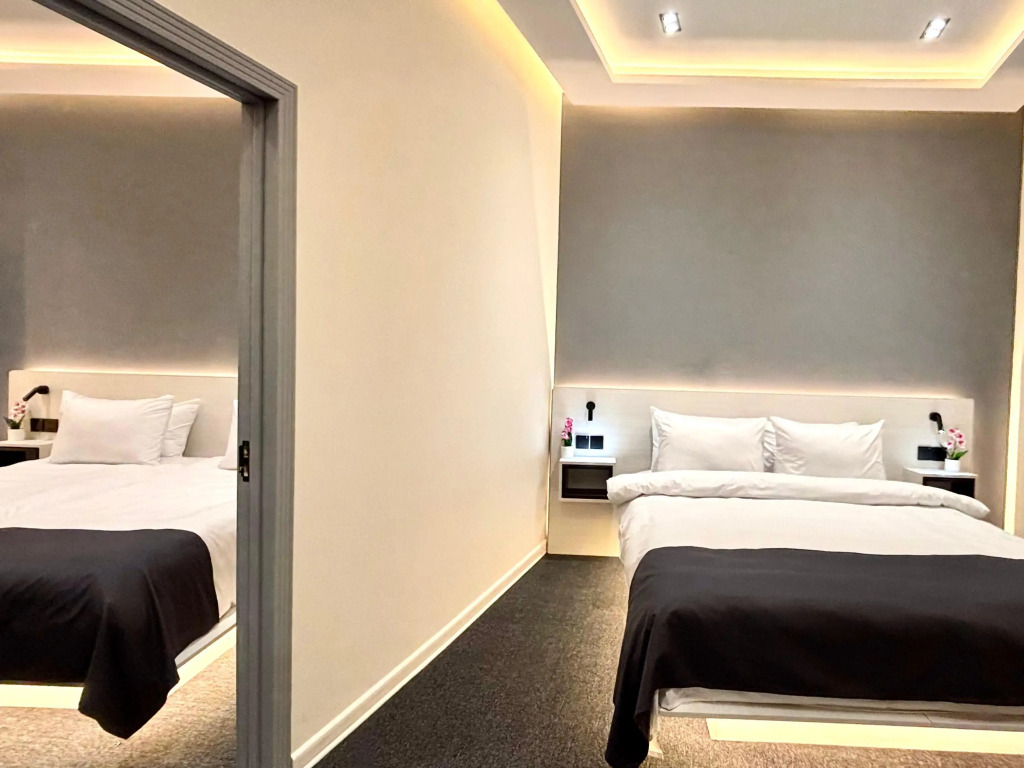JM Central Boutique Hotel